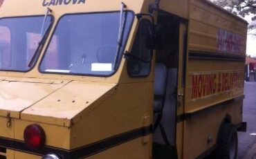 Unknown-Truck-1971-Yellow