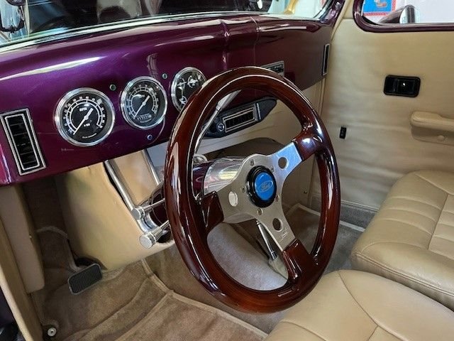 Unknown-Tudor-1935-purple-tan-10