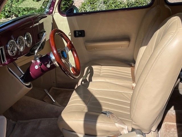 Unknown-Tudor-1935-purple-tan-11
