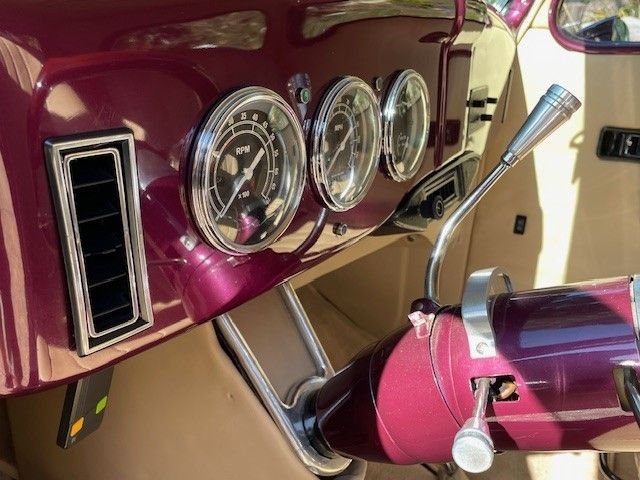 Unknown-Tudor-1935-purple-tan-13