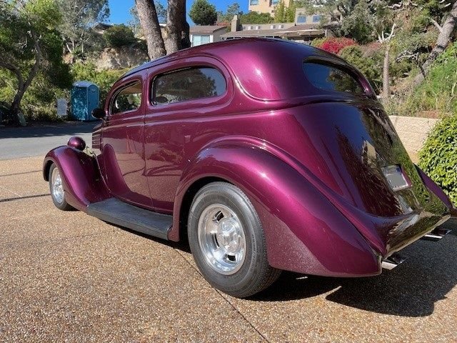 Unknown-Tudor-1935-purple-tan-17