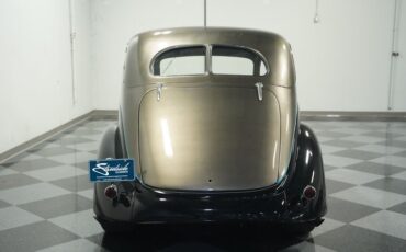 Unknown-Tudor-1937-Black-Caramel-15