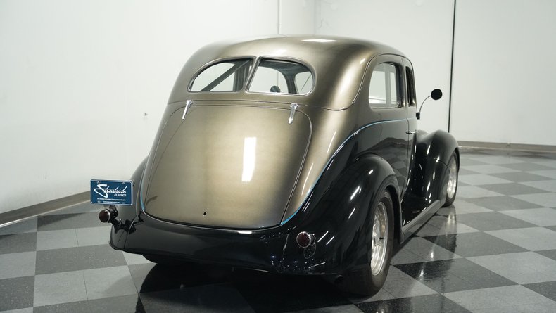 Unknown-Tudor-1937-Black-Caramel-16
