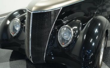 Unknown-Tudor-1937-Black-Caramel-19