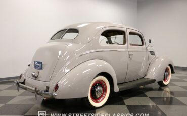 Unknown-Tudor-1938-Gray-Tan-12