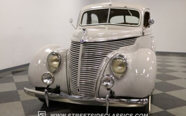 Unknown-Tudor-1938-Gray-Tan-20