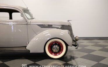 Unknown-Tudor-1938-Gray-Tan-30