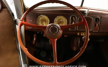 Unknown-Tudor-1938-Gray-Tan-44