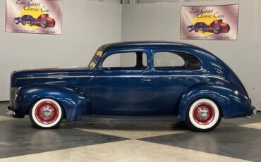 Unknown-Tudor-1940-Blue-TanGray-1