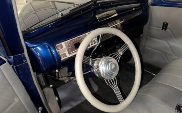 Unknown-Tudor-1940-Blue-TanGray-12
