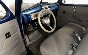 Unknown-Tudor-1940-Blue-TanGray-18
