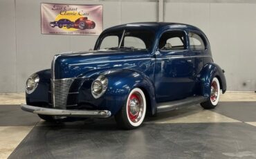 Unknown-Tudor-1940-Blue-TanGray-25