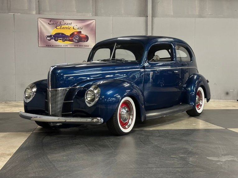 Unknown-Tudor-1940-Blue-TanGray-25