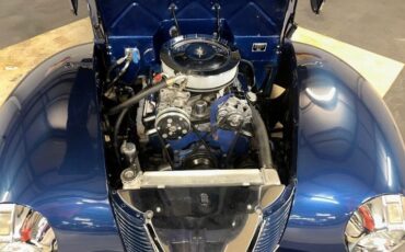 Unknown-Tudor-1940-Blue-TanGray-42