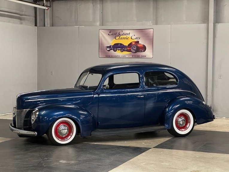 Unknown-Tudor-1940-Blue-TanGray