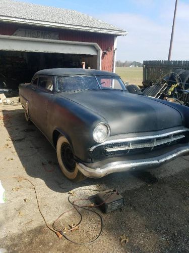 Unknown-Tudor-1953-Black-3