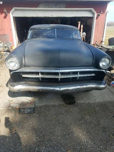Unknown-Tudor-1953-Black-4