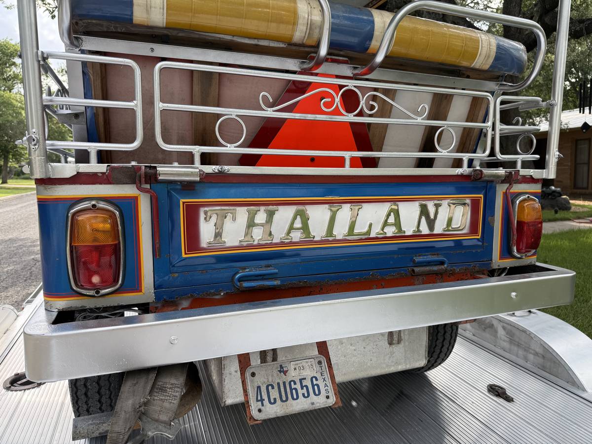 Unknown-Tuk-tuk-taxi-1967-3