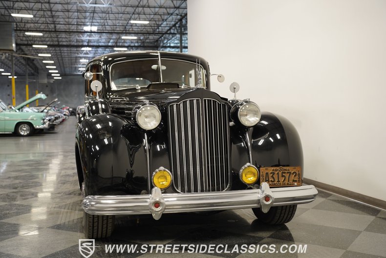 Unknown-Twelve-1939-Black-Tan-18