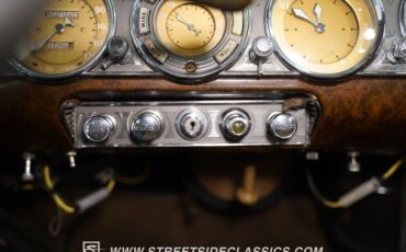 Unknown-Twelve-1939-Black-Tan-39