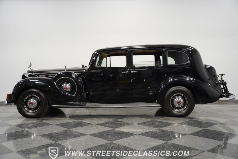 Unknown-Twelve-1939-Black-Tan-4