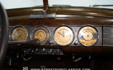 Unknown-Twelve-1939-Black-Tan-40