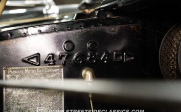 Unknown-Twelve-1939-Black-Tan-43