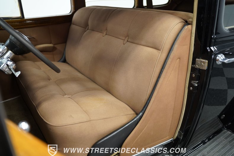Unknown-Twelve-1939-Black-Tan-47