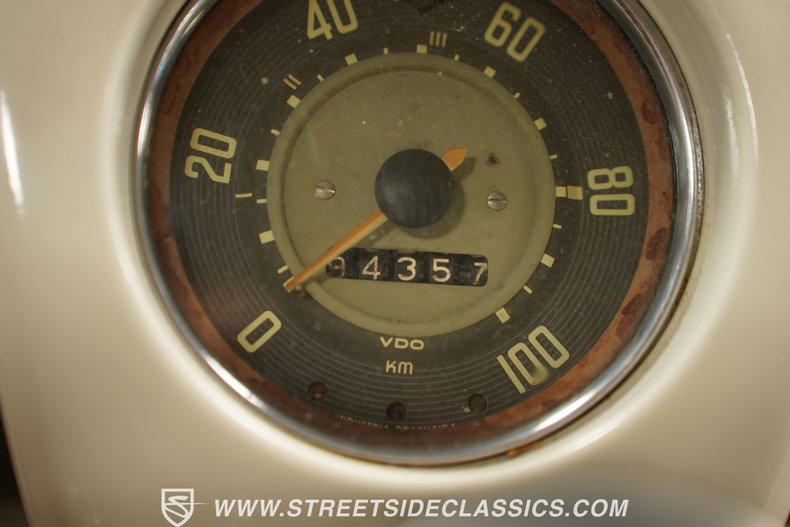 Unknown-Type-2-1971-Red-Cream-38