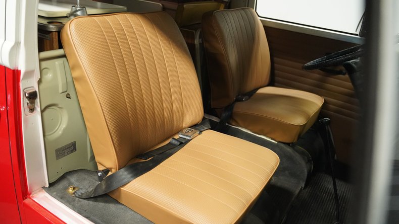 Unknown-Type-2-1972-Red-Tan-10