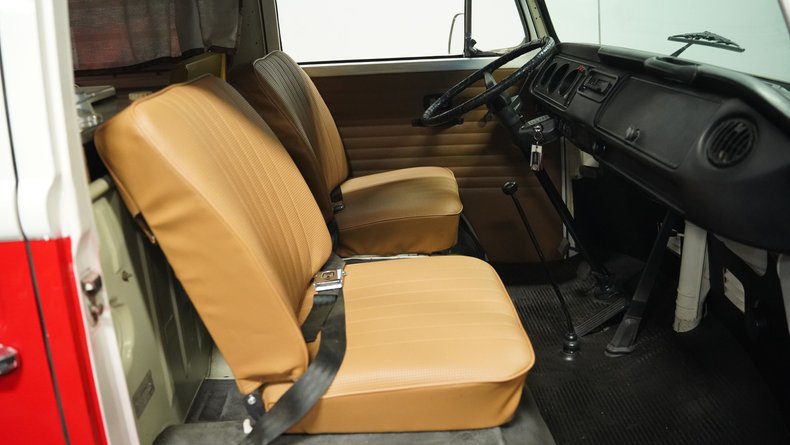 Unknown-Type-2-1972-Red-Tan-11