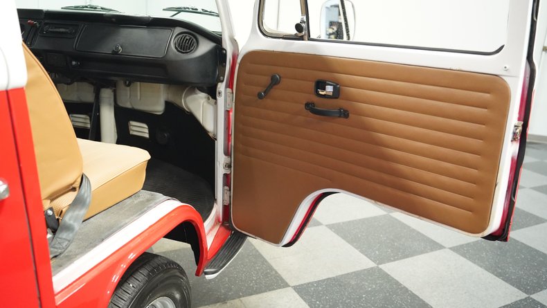 Unknown-Type-2-1972-Red-Tan-23