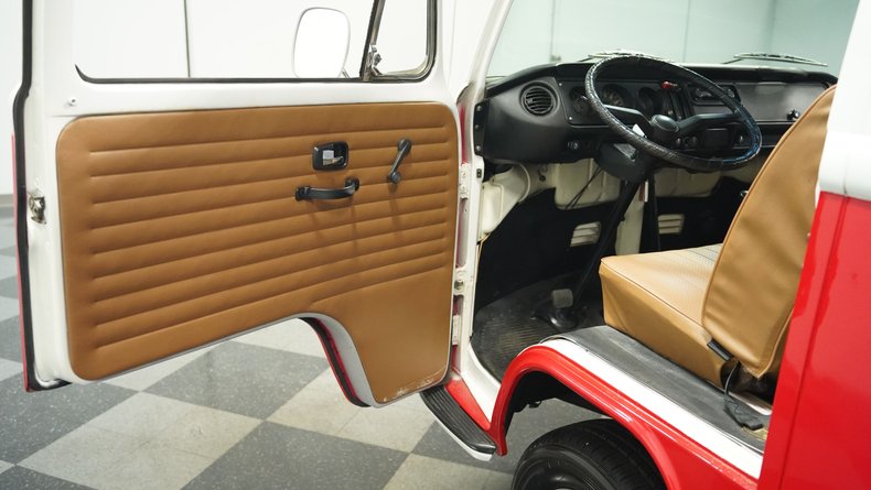 Unknown-Type-2-1972-Red-Tan-42