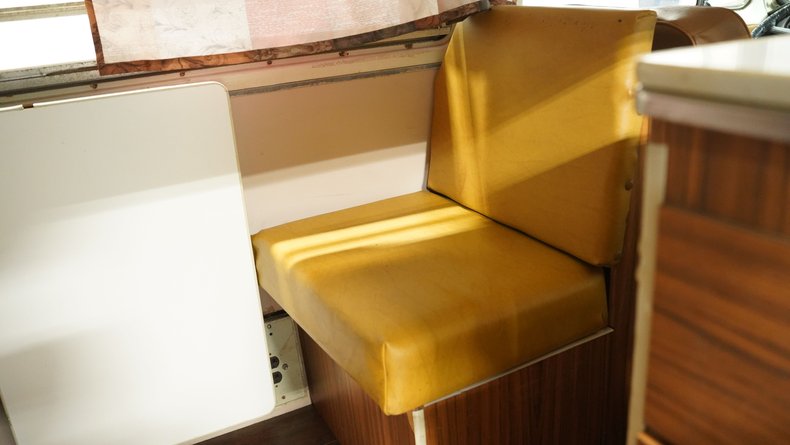 Unknown-Type-2-1972-Red-Tan-7