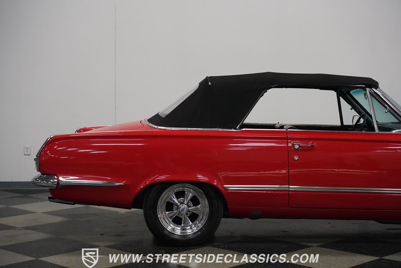 Unknown-Valiant-1964-Red-Black-16
