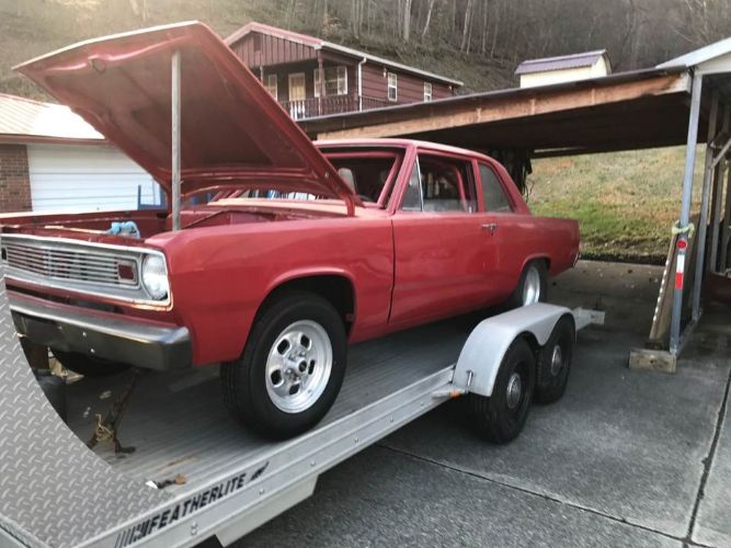 Unknown-Valiant-1969-Red-5
