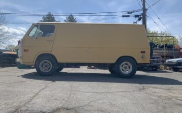 Unknown-Van-1968-Yellow-Brown-17