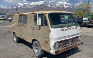 Unknown-Van-1968-Yellow-Brown-22