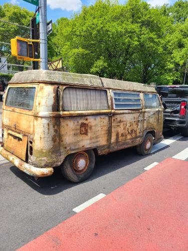 Unknown-Van-1969-3