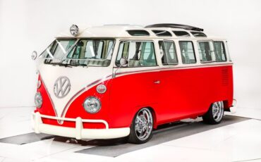 Unknown-Vanagon-1973-Red-Gray-17
