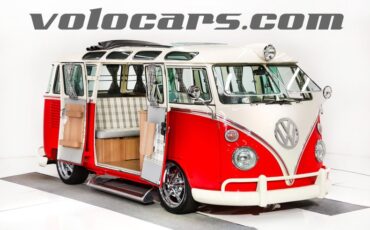 Unknown-Vanagon-1973-Red-Gray-49