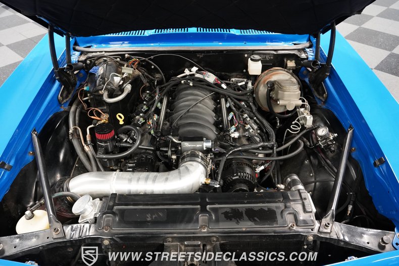 Unknown-Ventura-1972-Voodoo-Blue-Black-1