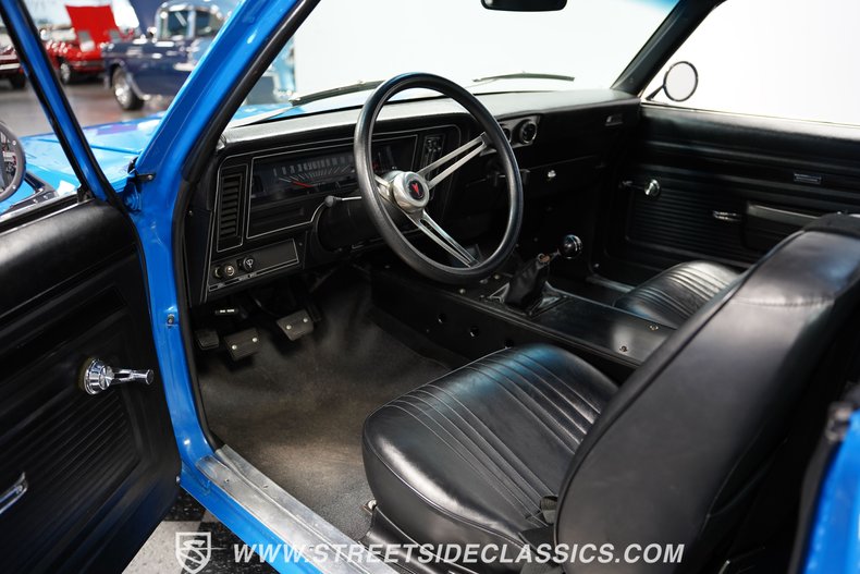 Unknown-Ventura-1972-Voodoo-Blue-Black-2