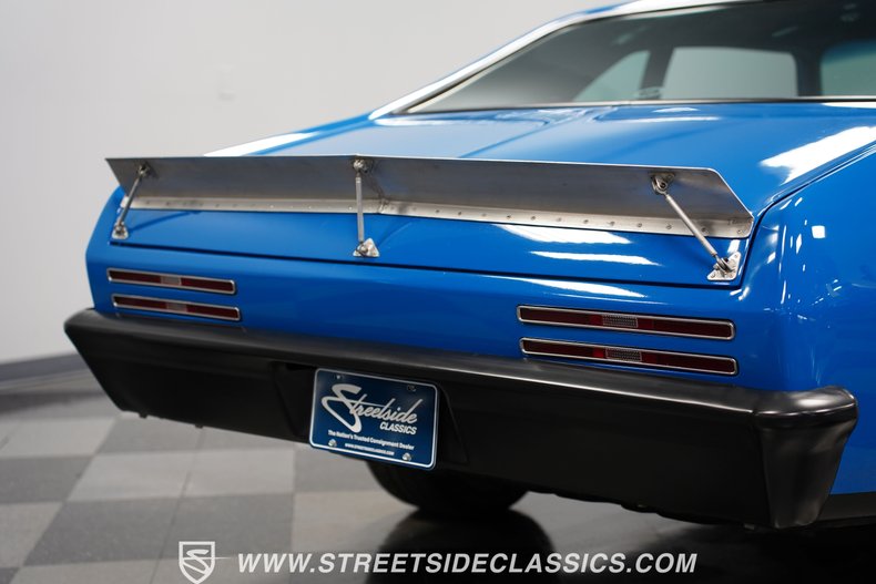 Unknown-Ventura-1972-Voodoo-Blue-Black-25