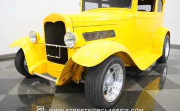 Unknown-Victoria-1930-Yellow-Tan-13