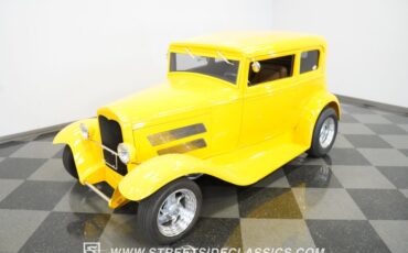 Unknown-Victoria-1930-Yellow-Tan-14