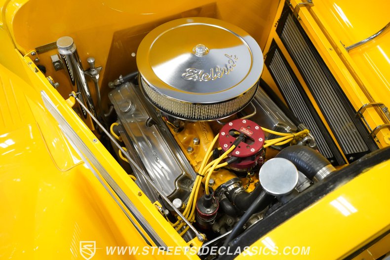 Unknown-Victoria-1930-Yellow-Tan-26