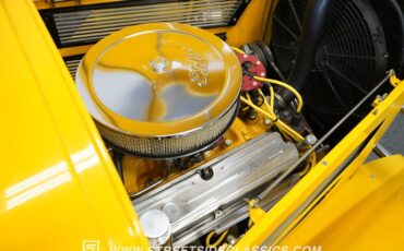 Unknown-Victoria-1930-Yellow-Tan-27