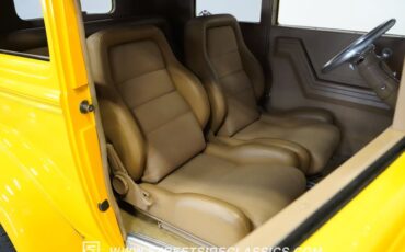 Unknown-Victoria-1930-Yellow-Tan-49