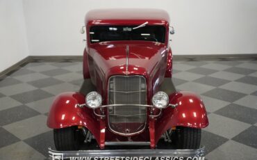 Unknown-Victoria-1932-Burgundy-Dark-Gray-3